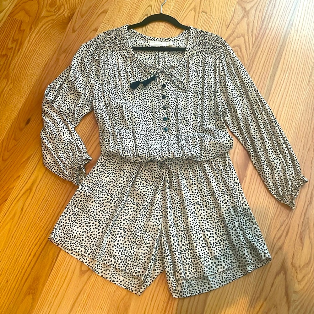 Anthropology BEACHGOLD Romper Long sleeve animal print  Size S